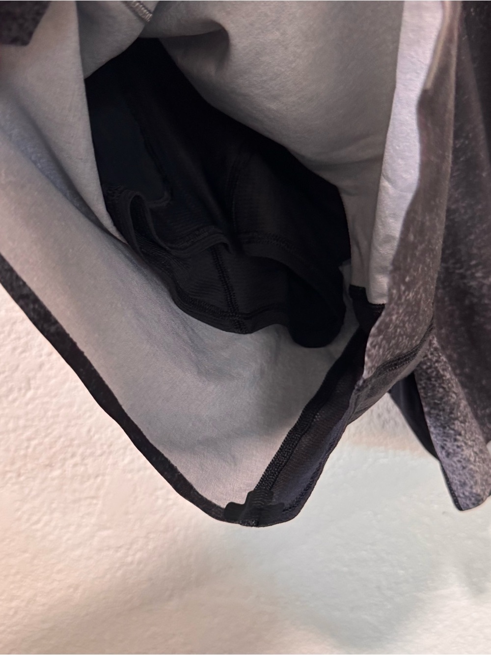 Lululemon Surge Short *6" Ocean Spray Ice Grey Black Small - Picture 5 of 9